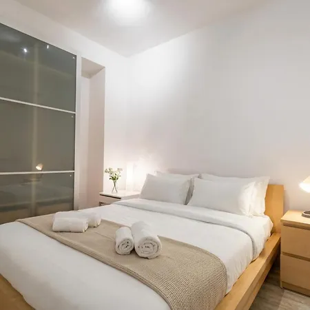 Apartament Elegant La Naval *