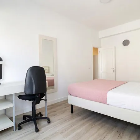 Apartament Elegant La Naval *